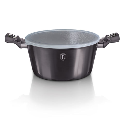 Product image of Casserole with lid 20cm. Part of the Metallic Line Carbon Pro Edition . Features: • Material: forged aluminum • Casserole with lid Ø20*10,4 cm 2,5L • 1 pcs smart lid • STACKABLE - SPACE SAVING • Color: metallic dark grey REGISTER.... (Studio view). Official Berlinger Haus product, boosted by Promintra sl.