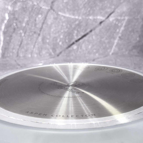 Product image of Frypan 20cm. Part of the Aspen Collection . Features: • Material: forged aluminum with grey titan non-stick coating • Frypan Ø20*4,5 cm 1,0L • Color: matt grey REGISTERED DESIGN BY BERLINGER HAUS!. (Studio view). Official Berlinger Haus product, boosted by Promintra sl.