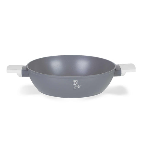 Product image of Shallow pot with lid 28cm. Part of the Aspen Collection . Features: • Material: forged aluminum with grey titan non-stick coating • Shallow pot with lid Ø28*7,5 cm 3,8L • Color: matt grey REGISTERED DESIGN BY BERLIN.... (Studio view). Official Berlinger Haus product, boosted by Promintra sl.