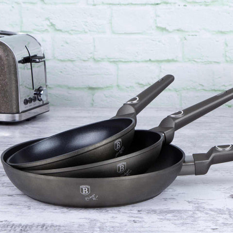  BH/7168, juego de 3 sartenes, champán, juego de 3 sartenes a., sartén, juego de sartenes, sartén, juego de sartenes, utensilios de cocina, cocina, sartenes, juego de sartenes