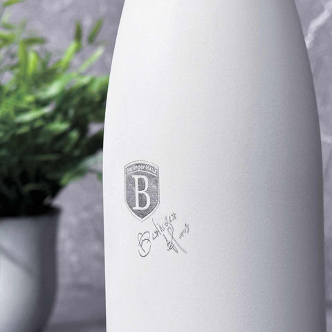 Termo De Vacío Con Forma De Botella De 0,5L, Imagen lifestyle