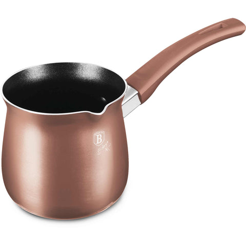 Product image of Turkish coffee pot 10cm. Part of the Metallic Line Rose Gold Edition . Features: • Material: aluminum with titan non-stick coating • Size: 10 cm • Capacity: 660 ml • Color: metallic rose gold. (Studio view). Official Berlinger Haus product, boosted by Promintra sl.
