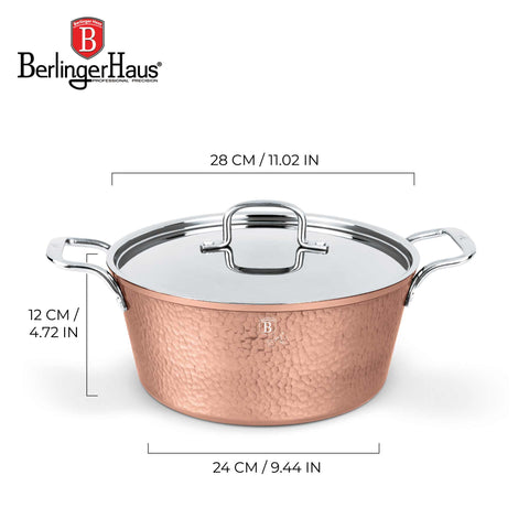 Product image of Casserole with lid 28cm. Part of the Hammered Copper Collection . Features: • Material: forged aluminum with non-stick marble coating • Casserole with lid Ø28*12,4 cm, 6,1L • Color: copper REGISTERED DESIGN BY BERLINGER HAUS!. (Studio view). Official Berlinger Haus product, boosted by Promintra sl.