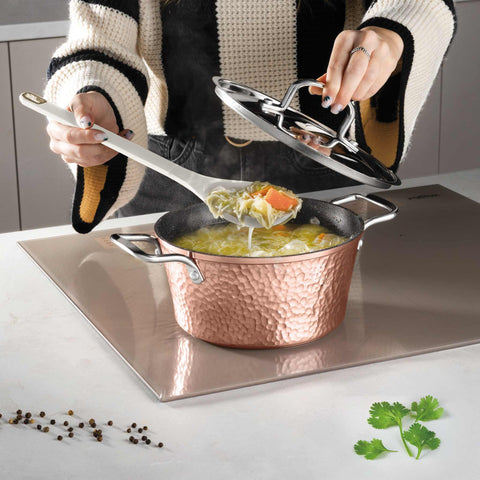 Product image of Casserole with lid 22cm. Part of the Hammered Copper Collection . Features: • Material: forged aluminum with non-stick marble coating • Casserole with lid Ø22*11,2 cm 3,3L • Color: copper REGISTERED DESIGN BY BERLINGER HAUS!. (Giftbox view). Official Berlinger Haus product, boosted by Promintra sl.