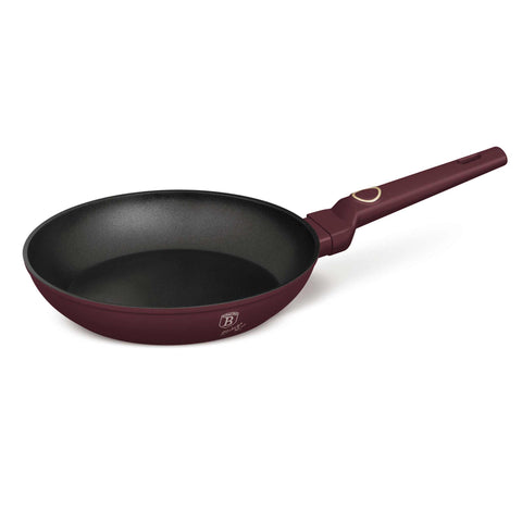Product image of Frypan 24cm. Part of the Leonardo Collection . Features: • Material: forged aluminum with non-stick titanPro coating • Frypan Ø24*4,8 cm 1,7L • Color: matt bordeaux REGISTERED DESIGN BY BERLINGER HAUS!. (Studio view). Official Berlinger Haus product, boosted by Promintra sl.