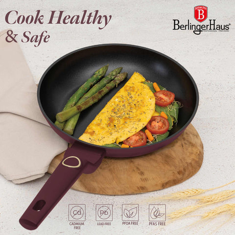 Product image of Frypan 24cm. Part of the Leonardo Collection . Features: • Material: forged aluminum with non-stick titanPro coating • Frypan Ø24*4,8 cm 1,7L • Color: matt bordeaux REGISTERED DESIGN BY BERLINGER HAUS!. (Studio view). Official Berlinger Haus product, boosted by Promintra sl.
