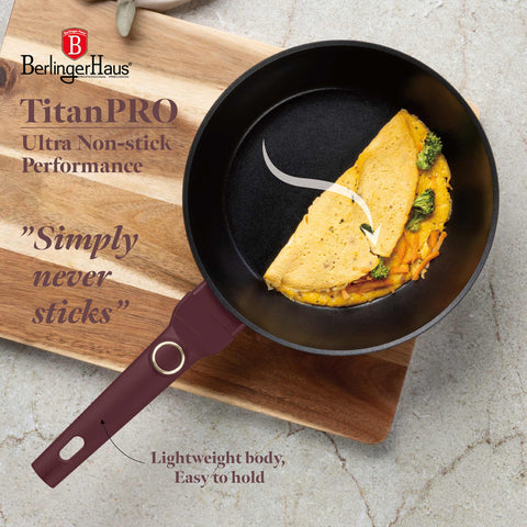 Product image of 10pcs cookware set. Part of the Leonardo Collection . Features: • Material: forged aluminum with non-stick titanPro coating • Include: • Frypan Ø20*4,5 cm 1,0L • Deep frypan Ø24*6,5 cm 2,3L • Casserole with (str.... (Studio view). Official Berlinger Haus product, boosted by Promintra sl.