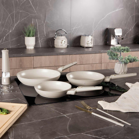  BH/8078,BH/8078A,Juego de sartenes de 3 piezas,Crema mate,Juego de sartenes de 3 piezas a.,sartén,juego de sartenes,sartén,juego de sartenes,utensilios de cocina,cocinar,Sartenes,Juego de sartenes