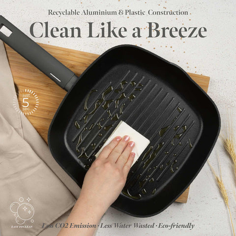 Product image of 3pcs frypan set. Part of the Anthracite Collection . Features: • Material: forged aluminum with non-stick titanPro coating • Include: • Frypan Ø20*4,5 cm 1,0L • Frypan Ø24*4,8 cm 1,7L • Grill pan Ø28*4,1 cm 2,1.... (Studio view). Official Berlinger Haus product, boosted by Promintra sl.