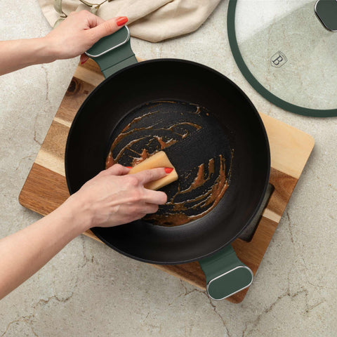 BH/8160, Wok con tapa 30cm, Verde Mate, Wok 30 cm con tapa, nuevo diseño de mango, Wok, Wok con tapa, Batería de cocina, Cocinar, Sartenes