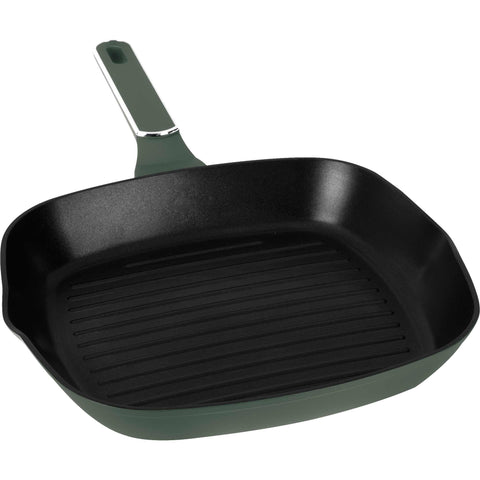 Product image of Grill pan 28cm. Part of the Matte Green Collection . Features: • Material: forged aluminum with non-stick titanPro coating • Grill pan Ø28*4,1 cm 2,1L • Color: matt green REGISTERED DESIGN BY BERLINGER HAUS!. (Studio view). Official Berlinger Haus product, boosted by Promintra sl.