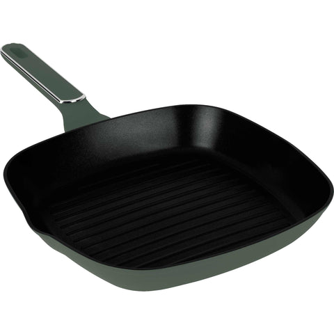 Product image of Grill pan 28cm. Part of the Matte Green Collection . Features: • Material: forged aluminum with non-stick titanPro coating • Grill pan Ø28*4,1 cm 2,1L • Color: matt green REGISTERED DESIGN BY BERLINGER HAUS!. (Studio view). Official Berlinger Haus product, boosted by Promintra sl.