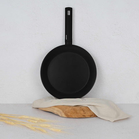  BH/8196, juego de 3 sartenes, negro, plateado, juego de 3 sartenes b., sartén, juego de sartenes, sartén, juego de sartenes, sartén para parrilla, utensilios de cocina, cocina, sartenes, juego de sartenes