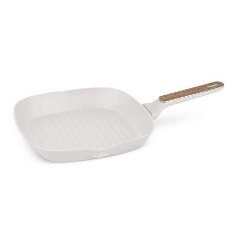 Product image of Grill pan 28cm. Part of the Sahara Nordic Collection . Features: • Material: forged aluminum with non-stick titanPro coating • Grill pan Ø28*4,1 cm 2,1L • Color: matt cream, wooden REGISTERED DESIGN BY BERLINGER .... (Giftbox view). Official Berlinger Haus product, boosted by Promintra sl.