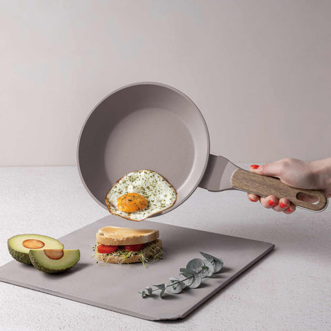  BH/8326, Sartén de 20 cm, color topo mate, madera, sartén de 20 cm, nuevo diseño de mango, sartén, utensilios de cocina, cocina