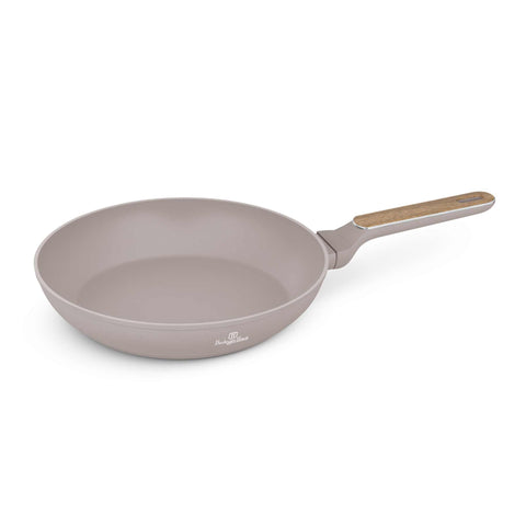 Product image of Frypan 28cm. Part of the Taupe Nordic Collection . Features: • Material: forged aluminum with non-stick titanPro coating • Frypan Ø28*5,2 cm 2,4L • Color: matt taupe, wooden REGISTERED DESIGN BY BERLINGER HAUS!. (Studio view). Official Berlinger Haus product, boosted by Promintra sl.