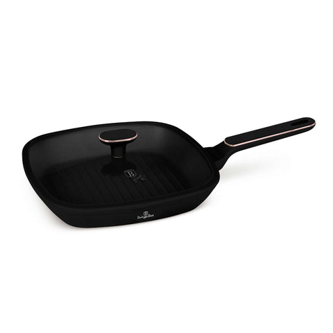 Product image of Grill pan with lid 28cm. Part of the Black Rose Collection . Features: • Material: forged aluminum with non-stick titanPro coating • Grill pan with lid Ø28*4,1 cm 2,1L • Color: matt black- rose gold REGISTERED DESIGN B.... (Studio view). Official Berlinger Haus product, boosted by Promintra sl.