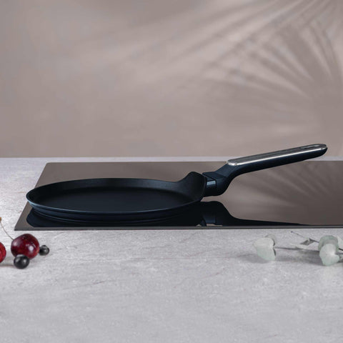  BH/8367, Sartén para panqueques de 25 cm, Azul mate, Madera gris, Sartén para panqueques de 25 cm, Nuevo diseño de mango, Sartén para panqueques, Utensilios de cocina, Cocina, Sartenes, Sartén para crepes/panqueques