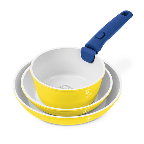 Product image of 4pcs cookware set. Part of the Minions Collection . Features: • Material: forged aluminum with non-stick titanPro coating • Include: • STACKABLE - SPACE SAVING • Frypan Ø20 cm • Frypan Ø24 cm • Sauce pan Ø16 c.... (Studio view). Official Berlinger Haus product, boosted by Promintra sl.