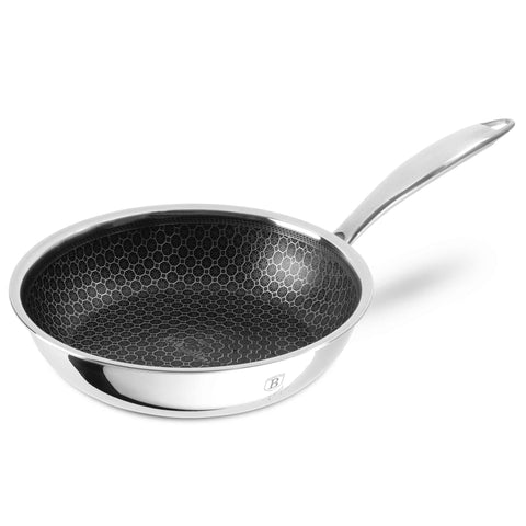 Product image of Frypan 20cm. Part of the Eternal Collection . Features: • Material: stainless steel with laser-cut surface • Size: 20*4,5 cm 1,0L REGISTERED DESIGN BY BERLINGER HAUS!. (Studio view). Official Berlinger Haus product, boosted by Promintra sl.