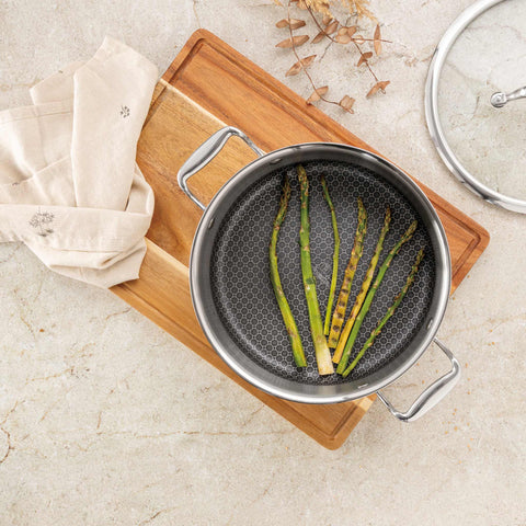 Product image of Casserole with lid 24cm. Part of the Eternal Collection . Features: • Material: stainless steel with laser-cut surface • Size: 24*11,5 cm 4,5L REGISTERED DESIGN BY BERLINGER HAUS!. (Studio view). Official Berlinger Haus product, boosted by Promintra sl.