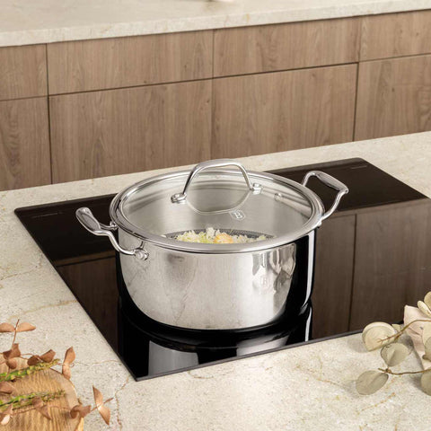 Product image of Casserole with lid 24cm. Part of the Eternal Collection . Features: • Material: stainless steel with laser-cut surface • Size: 24*11,5 cm 4,5L REGISTERED DESIGN BY BERLINGER HAUS!. (Studio view). Official Berlinger Haus product, boosted by Promintra sl.