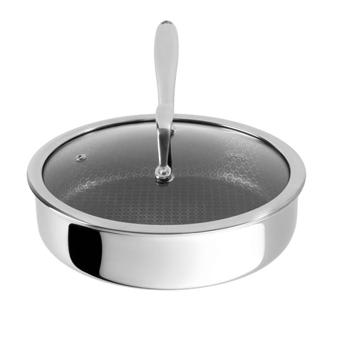 Product image of Deep frypan with lid 24cm. Part of the Eternal Collection . Features: • Material: stainless steel with laser-cut surface • Size: 24*6,5 cm 2,5L REGISTERED DESIGN BY BERLINGER HAUS!. (Studio view). Official Berlinger Haus product, boosted by Promintra sl.