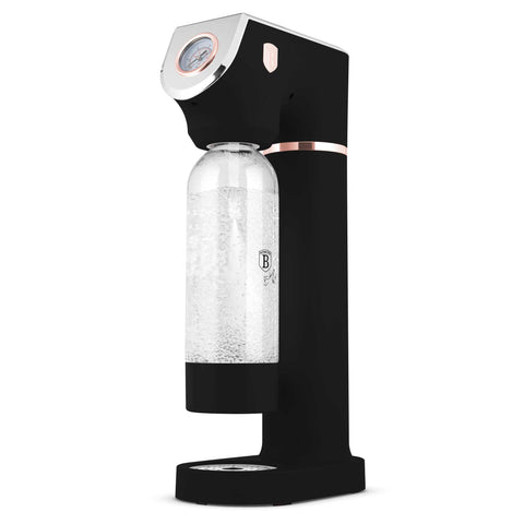 Product image of Soda maker with 2bottles and barometer universal CO2cylinders size. Part of the Black Rose Collection . Features: • Material: stainless steel, pp • Size: 43,5*22*12 cm • 2 pcs pp bottle with cup: 1,0L and 0,5L • Universal, standard CO2 cylinders size (not inclu.... (Studio view). Official Berlinger Haus product, boosted by Promintra sl.