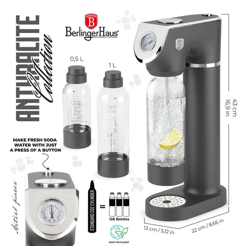 Product image of Soda maker with 2bottles and barometer universal CO2cylinders size. Part of the Anthracite Collection . Features: • Material: stainless steel, pp • Size: 43,5*22*12 cm • 2 pcs pp bottle with cup: 1,0L and 0,5L • Universal, standard CO2 cylinders size (not inclu.... (Studio view). Official Berlinger Haus product, boosted by Promintra sl.