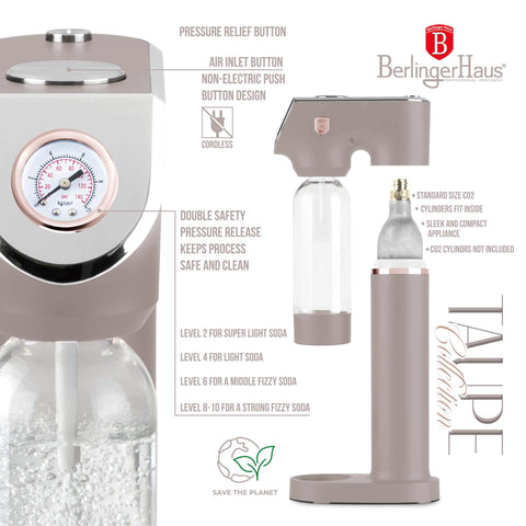 Product image of Soda maker with 2bottles and barometer universal CO2cylinders size. Part of the Taupe Collection . Features: • Material: stainless steel, pp • Size: 43,5*22*12 cm • 2 pcs pp bottle with cup: 1,0L and 0,5L • Universal, standard CO2 cylinders size (not inclu.... (Studio view). Official Berlinger Haus product, boosted by Promintra sl.