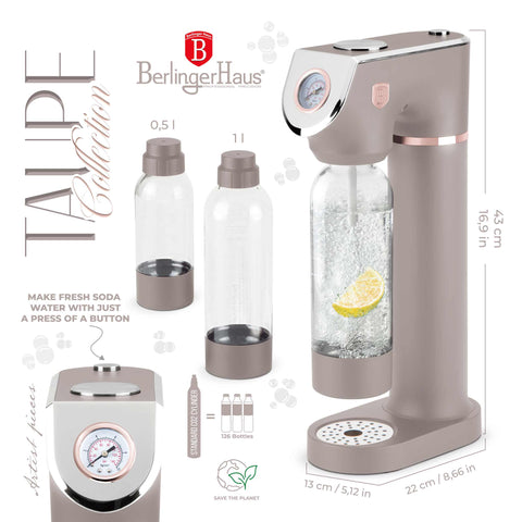 Product image of Soda maker with 2bottles and barometer universal CO2cylinders size. Part of the Taupe Collection . Features: • Material: stainless steel, pp • Size: 43,5*22*12 cm • 2 pcs pp bottle with cup: 1,0L and 0,5L • Universal, standard CO2 cylinders size (not inclu.... (Studio view). Official Berlinger Haus product, boosted by Promintra sl.