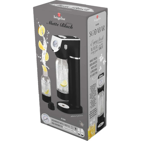 Product image of Soda maker with 2bottles and barometer universal CO2cylinders size. Part of the Black Vantage Collection/Matte Black Collection/Black Silver Collection . Features: • Material: stainless steel, pp • Size: 43,5*22*12 cm • 2 pcs pp bottle with cup: 1,0L and 0,5L • Universal, standard CO2 cylinders size (not inclu.... (Studio view). Official Berlinger Haus product, boosted by Promintra sl.