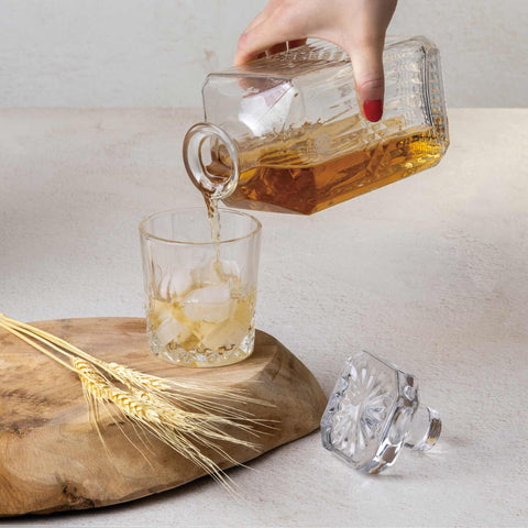 tableware,glass, Imagen tipo estilo de vida: detalles y funciones.