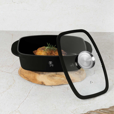 Toaster with glass lid and aroma knob