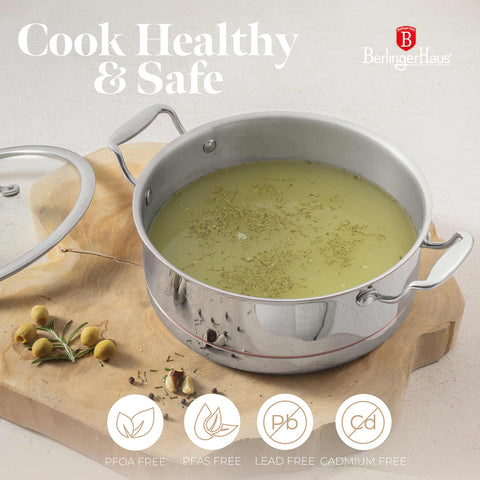 Product image of Casserole with lid 24cm. Part of the Copper Touch Collection . Features: • Material: stainless steel, aluminium, copper • Size: 24*10 cm • Color: stainless steel with copper line. (Studio view). Official Berlinger Haus product, boosted by Promintra sl.