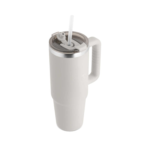 Product image of Thermo mug 1L. Part of the Sahara Collection . Features: • Material: 18/10 stainless steel, cap: plastic, with matt powder coating • Capacity: 1 L • Accessories: • 30 cm straw • Color: matt cream • Packin.... (Studio view). Official Berlinger Haus product, boosted by Promintra sl.