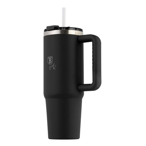 Product image of Thermo mug 1L. Part of the Matte Black Collection . Features: • Material: 18/10 stainless steel, cap: plastic, with matt powder coating • Capacity: 1 L • Accessories: • 30 cm straw • Color: black • Packing: ha.... (Studio view). Official Berlinger Haus product, boosted by Promintra sl.
