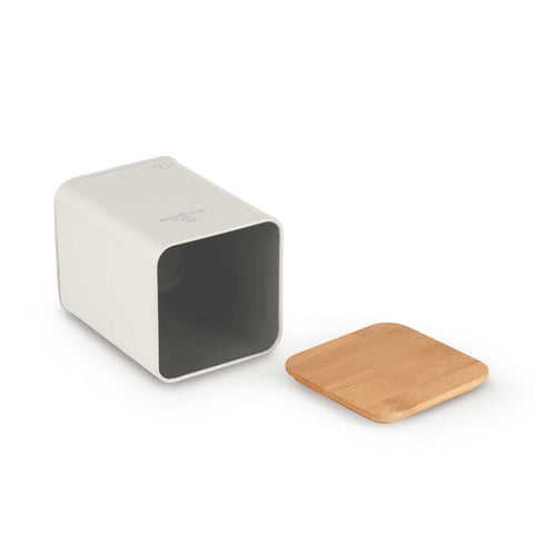 Product image of Bread box with 3pcs canister set. Part of the Sahara Collection . Features: • Material: carbon steel with matt powder coating, bamboo • Include: • Bread box 33*18*12 cm • Sugar canister Ø10*13 cm • Tea canister Ø10*13 cm • .... (Studio view). Official Berlinger Haus product, boosted by Promintra sl.