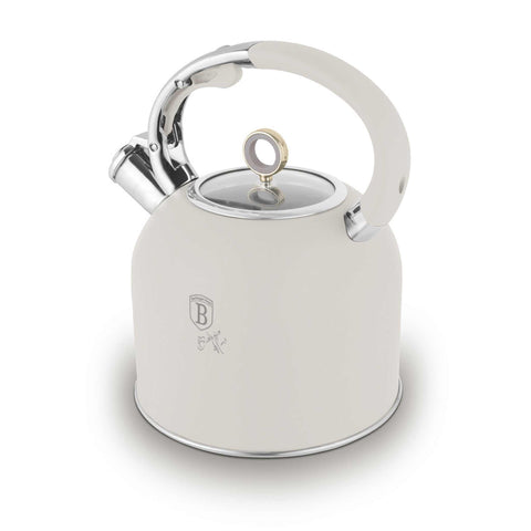 Product image of Kettle with glass lid 3,0L GOOD FOR INDUCTION. Part of the Sahara Collection . Features: • Material: 18/10 stainless steel with matt powder coating, glass • Capacity: 3,0 L • Color: matt cream. (Studio view). Official Berlinger Haus product, boosted by Promintra sl.