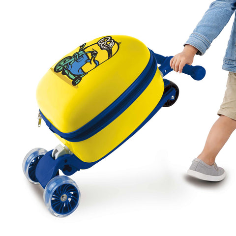 Product image of Scooter with suitcase. Part of the Minions Collection . Features: • Material: plastic, iron, polyester • 3-wheel stability • Scooter design • Two-way zippers • Comfortable grip • Adjustable height: 60-75 cm (handl.... (Studio view). Official Berlinger Haus product, boosted by Promintra sl.