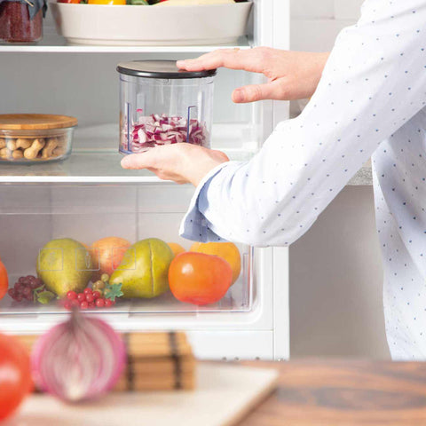 kitchen utensils,slicer & chopper, Imagen tipo estilo de vida: detalles y funciones.