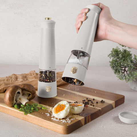  BH/9545,BH/9545N,Juego de 2 molinillos eléctricos de sal y pimienta,Crema mate,Juego de molinillos de sal y pimienta,eléctrico/batería,Juego de molinillos eléctricos de sal y pimienta,Juego de molinillos de sal y pimienta,Aparatos de cocina,Molinillo de sal y pimienta