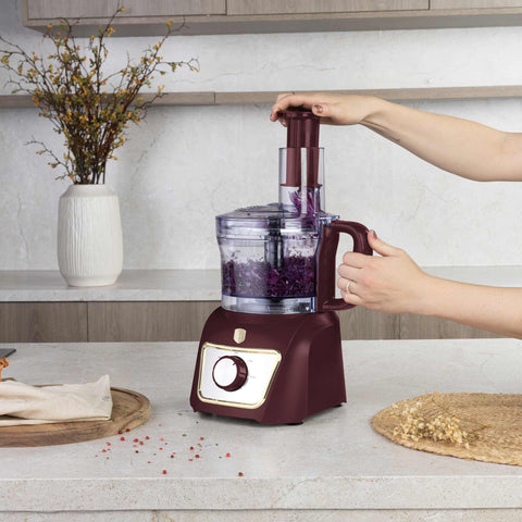 Product image of 8in1 food processor. Part of the Leonardo Collection . Features: • Material: stainless steel, plastic • Voltage: 220-240V 50-60Hz • Power: 500W • Included: • stainless steel chopper blade • 2-side stainless steel.... (Studio view). Official Berlinger Haus product, boosted by Promintra sl.
