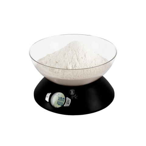 Product image of Kitchen scale with bowl. Part of the Black Vantage Collection/Matte Black Collection/Black Silver Collection . Features: • Material: plastic • LCD display • Capacity: 5 kg • AAA battery included • Accessories: • Measuring cup: 25 ml • Egg separator • Color: matt black. (Conceptual view). Official Berlinger Haus product, boosted by Promintra sl.