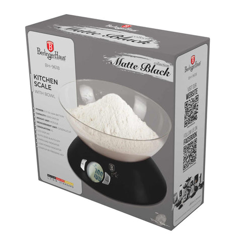 Product image of Kitchen scale with bowl. Part of the Black Vantage Collection/Matte Black Collection/Black Silver Collection . Features: • Material: plastic • LCD display • Capacity: 5 kg • AAA battery included • Accessories: • Measuring cup: 25 ml • Egg separator • Color: matt black. (Conceptual view). Official Berlinger Haus product, boosted by Promintra sl.
