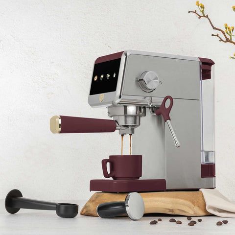 Product image of Digital espresso coffee maker. Part of the Leonardo Collection . Features: • Material: stainless steel • Power: 1350 W • Voltage: 220-240V 50-60 Hz • 1,2L water tank • 1 and 2 cup filter • 2 in 1 plastic spoon with stamper.... (Studio view). Official Berlinger Haus product, boosted by Promintra sl.