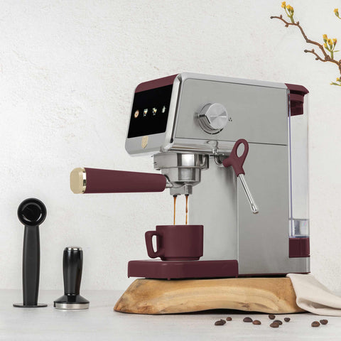 Product image of Digital espresso coffee maker. Part of the Leonardo Collection . Features: • Material: stainless steel • Power: 1350 W • Voltage: 220-240V 50-60 Hz • 1,2L water tank • 1 and 2 cup filter • 2 in 1 plastic spoon with stamper.... (Studio view). Official Berlinger Haus product, boosted by Promintra sl.