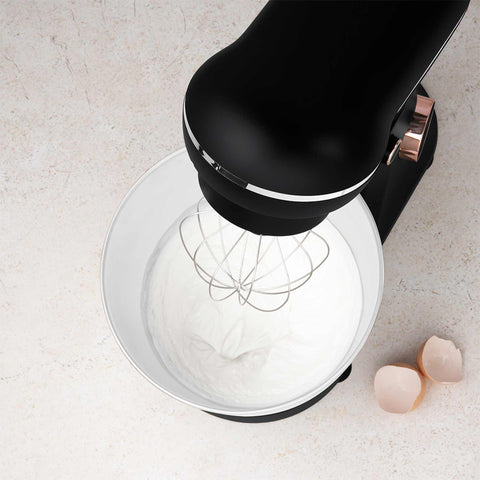 Product image of Kitchen machine. Part of the Black Rose Collection . Features: • Material: stainless steel, plastic • 1500 W, 220-240V, 50/60 Hz • Include: • 18/10 stainless steel bowl 5L • Non-stick dough hook • Non-stick bea.... (Studio view). Official Berlinger Haus product, boosted by Promintra sl.