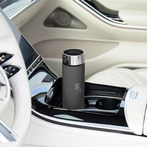 Product image of Drinking bottle with LED temperature display 0,5L. Part of the Anthracite Collection . Features: • Material: inner body 18/10 stainless steel with matt powder coating • Capacity: 0,5 L • 18/10 stainless steel purifying filter • Color: matt anth.... (Studio view). Official Berlinger Haus product, boosted by Promintra sl.