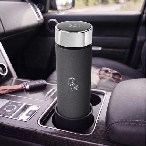 Product image of Drinking bottle with LED temperature display 0,5L. Part of the Anthracite Collection . Features: • Material: inner body 18/10 stainless steel with matt powder coating • Capacity: 0,5 L • 18/10 stainless steel purifying filter • Color: matt anth.... (Studio view). Official Berlinger Haus product, boosted by Promintra sl.
